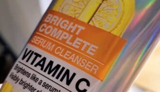 Cuci Muka Lembut Tanpa Ketarik! Review Garnier Vitamin C Cleanser buat Kulit Kering