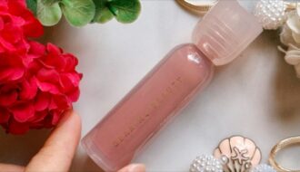 Dear Me Beauty Hydraglow Nude Pink Dear Dahlia Cocok Gak Buat Bibir Gelap 🌸 (ASMR Swatches & Review)