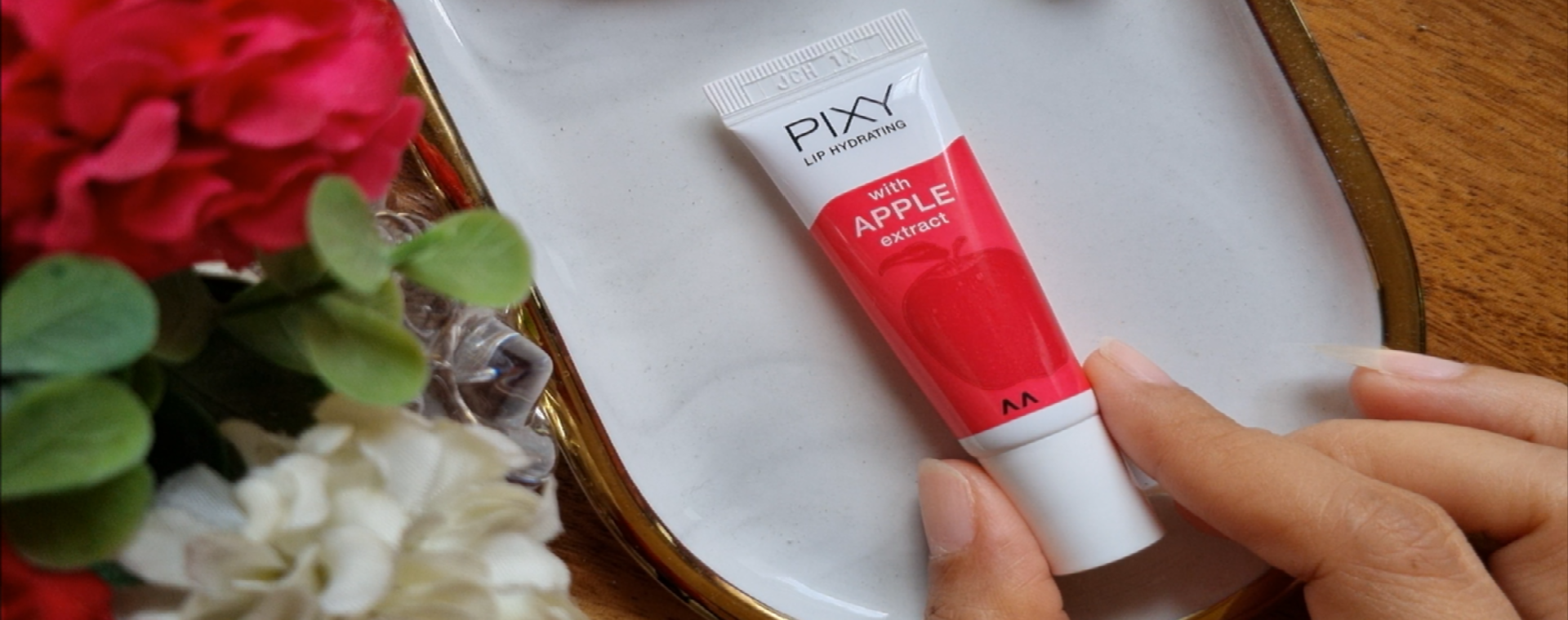 Lip Balm Pixy Review Lip Serum Hydrating Di Bibir Gelap, Bisa Buat Remaja
