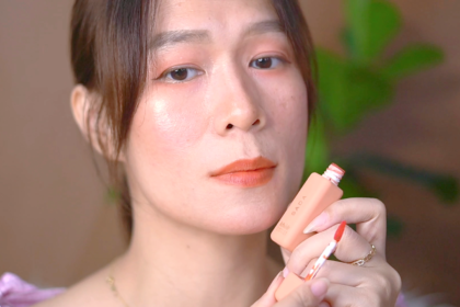 Lip Tint Coral Peach Untuk Bibir Gelap Sada Sweet Syca Swatches & Review z