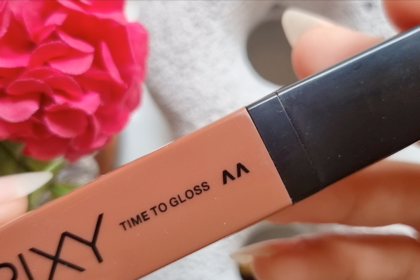 Lipcream Pixy Review Time To Gloss Lipstick Gloss Pigmented Di Bibir Gelap