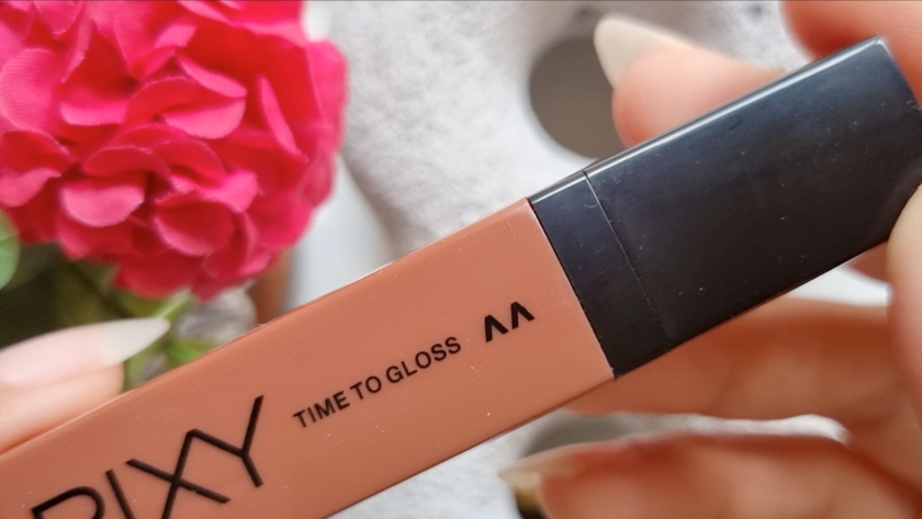 Lipcream Pixy Review Time To Gloss Lipstick Gloss Pigmented Di Bibir Gelap