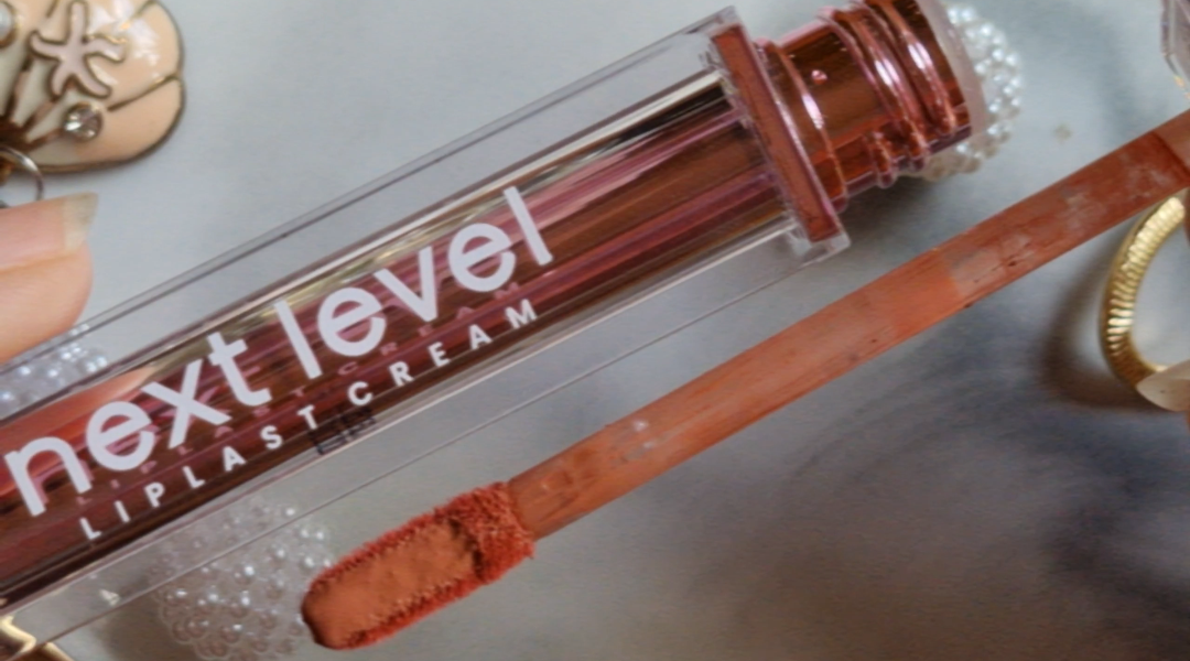 Review Lipstik Lokal Untuk Bibir Gelap! Hanasui Next Level Liplast Cream, Pigmented Parah! 💋