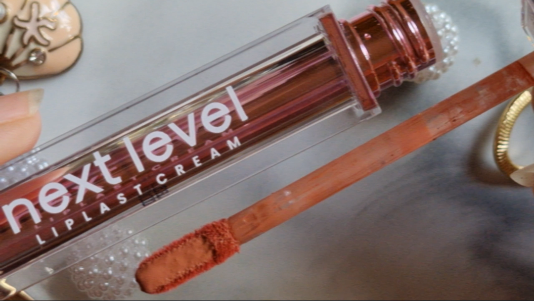 Review Lipstik Lokal Untuk Bibir Gelap! Hanasui Next Level Liplast Cream, Pigmented Parah! 💋