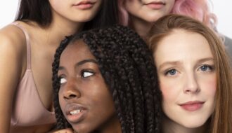 Cara Mengetahui Undertone Kulit di Rumah Tanpa Alat Khusus - image via freepik a