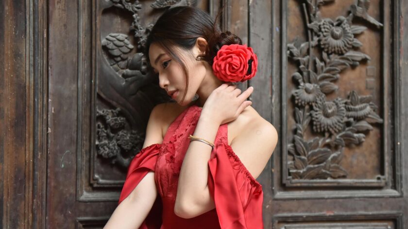 Cara Memilih Hair Clip yang Kuat untuk Rambut Tebal dan Panjang (Anti-Patah 3